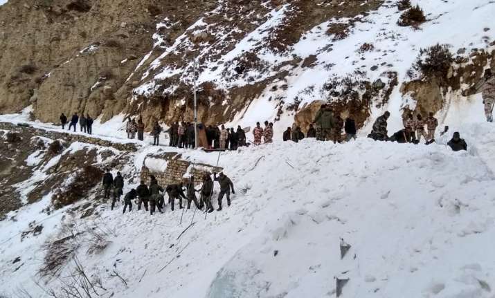 Avalanche hits Army in Himachal: 6 jawans feared dead,