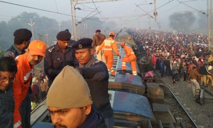 Seemanchal Express derailment: Rescue ops are on