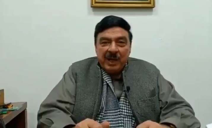 Pak rail minister admits '14 Indian fighter jets' destroyed