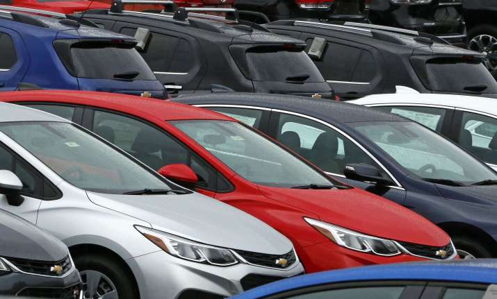 Auto sales dip in March on rising interest and weak demand