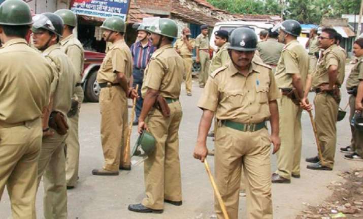 '19 terrorists to bomb 4 states of India': Threat call