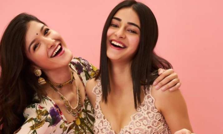 Ananya Panday and Shanaya Kapoor look picture perfect as they pose for