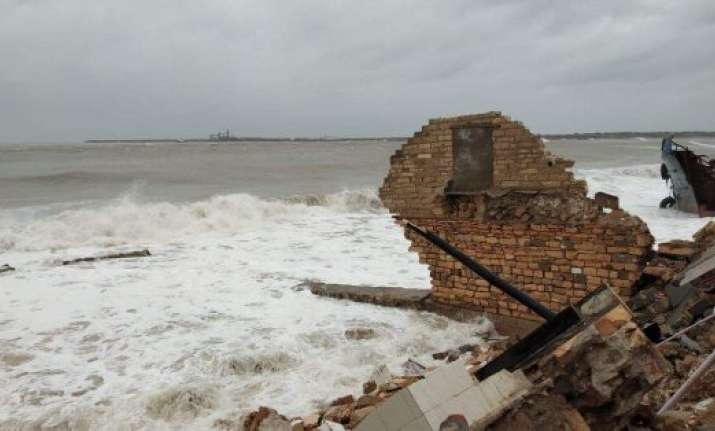 Cyclone Vayu: 150-year-old Bhuteshwar Mahadev temple