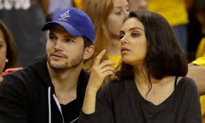 Next photo of Ashton Kutcher