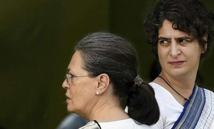 Sonia Gandhi and Priyanka Gandhi visit Rae bareli