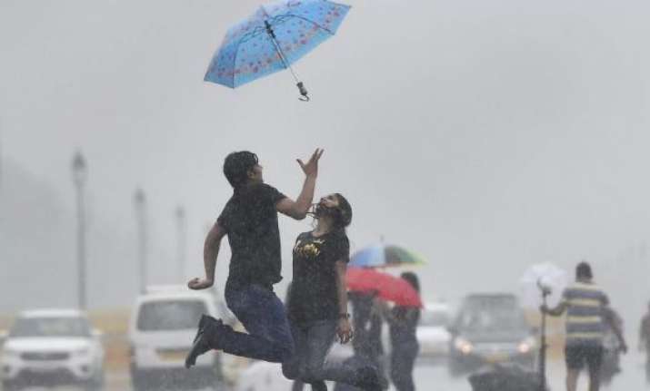 Finally it rains in Delhi-NCR, weather turns pleasant but