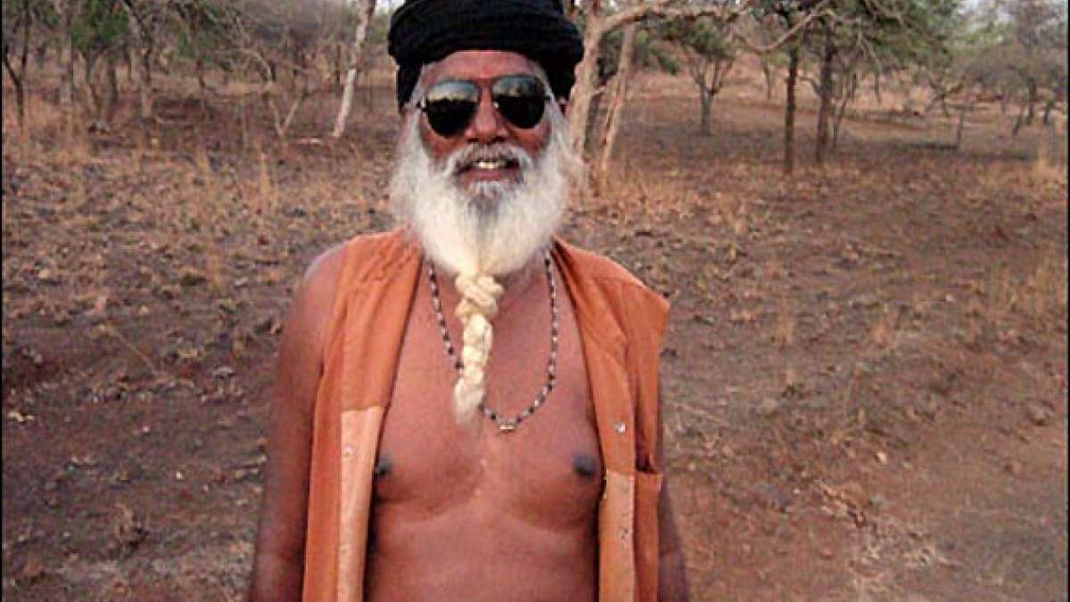 lone voter in gir why this temple priest is one of india s