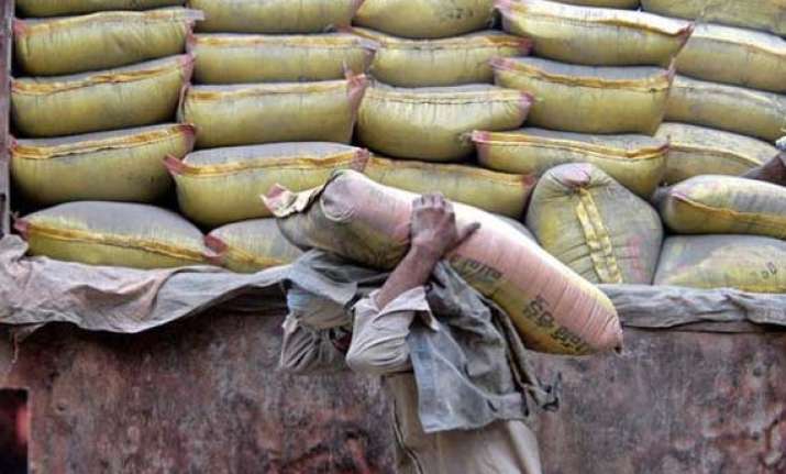 acc april june net dips 37 to rs 262 crore