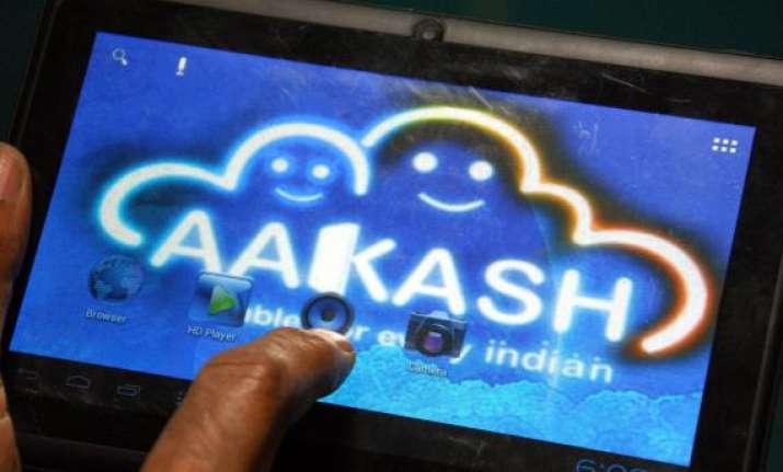 aakash 3 may come with sim slot more exciting apps