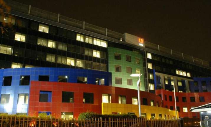 adobe hacked 2.9 million accounts compromised