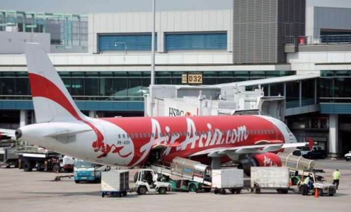 airasia to recruit flight attendants from june 23