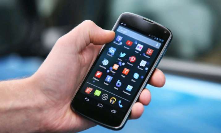 app to monitor chronic lung and heart diseases