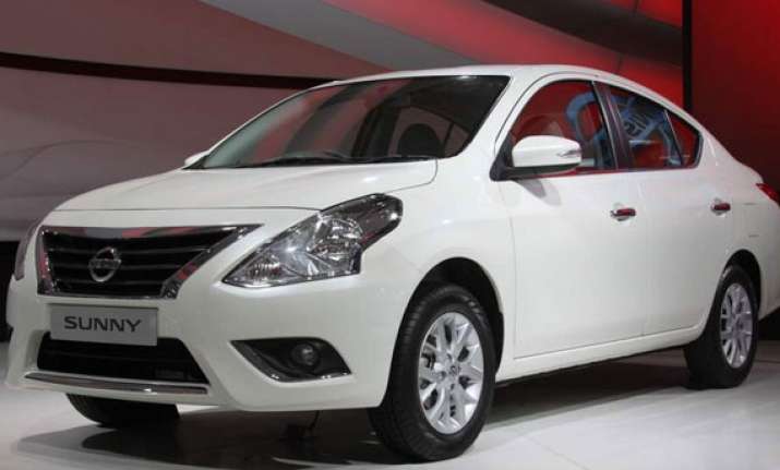 auto expo 2014 nissan sunny facelift friend me concept