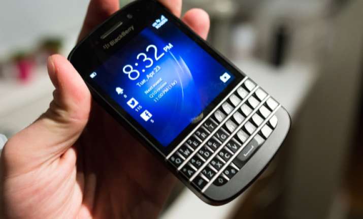 blackberry issues open letterto reassure customers