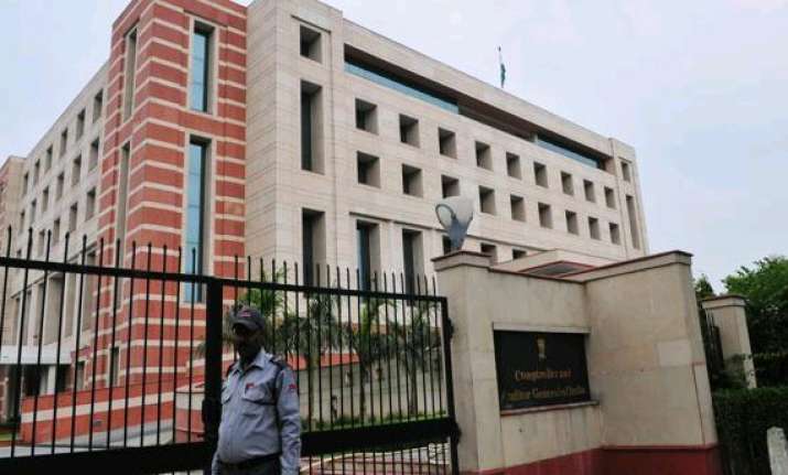 cancel reliance jio s broadband spectrum cag draft