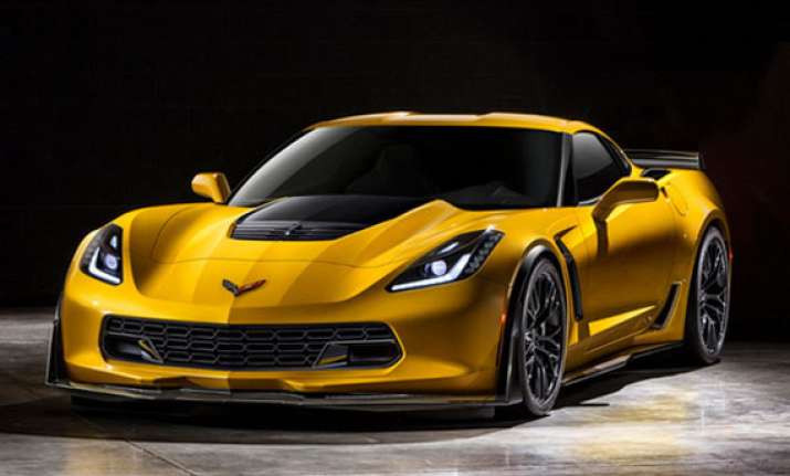dazzling cars at 2014 auto expo