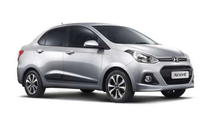 delhi auto expo 2014 hyundai launches grand i10 based xcent