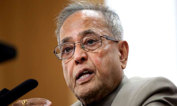 eu debt crisis us slowdown impacting india pranab