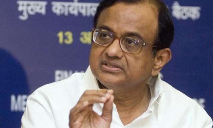 economic survey 2013 small shops giving tough competition