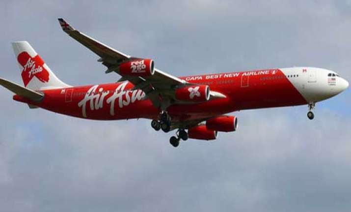 fia asks govt not to allow airasia launch ops