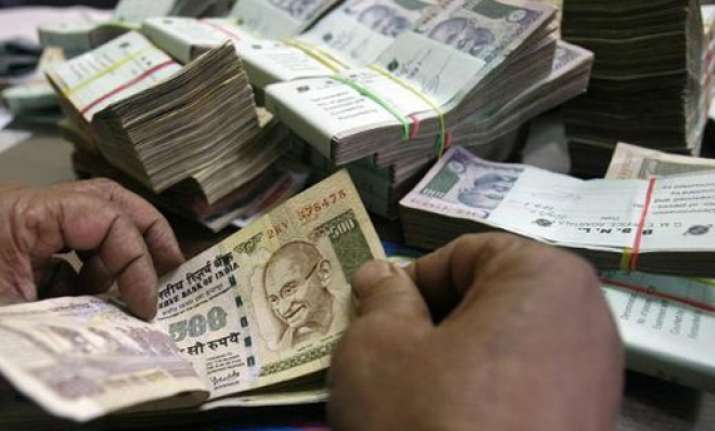 fii inflows hit 20 bn mark in first half of 2014