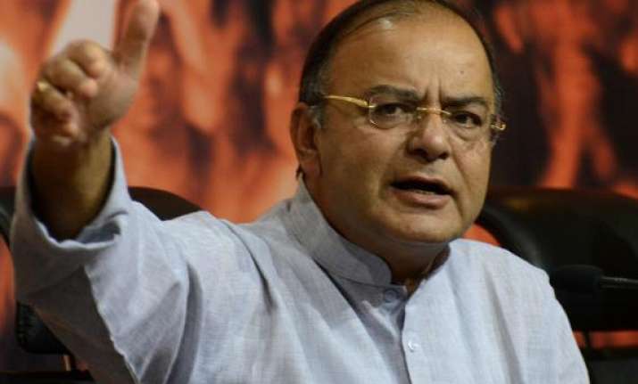 finance minister arun jaitley promises to contain inflation