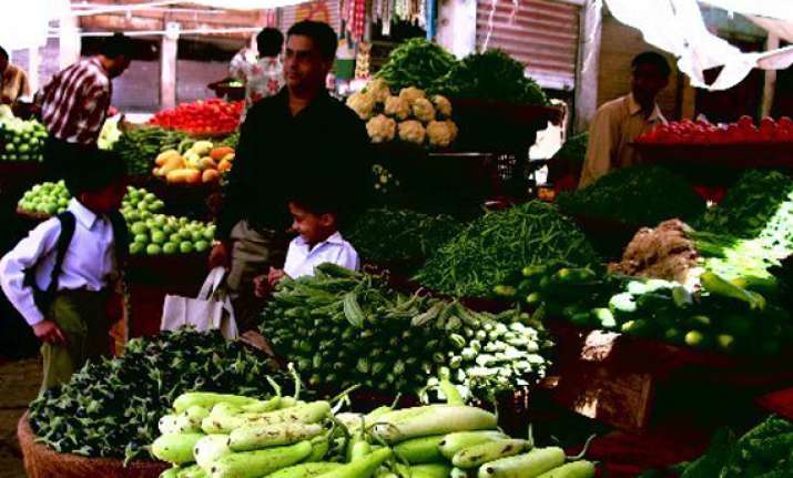 food inflation falls to single digit at 9.01