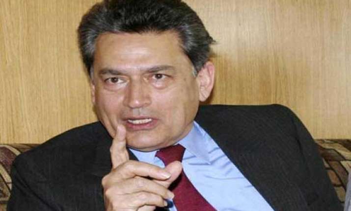 former goldman sachs director rajat gupta seeks stay of