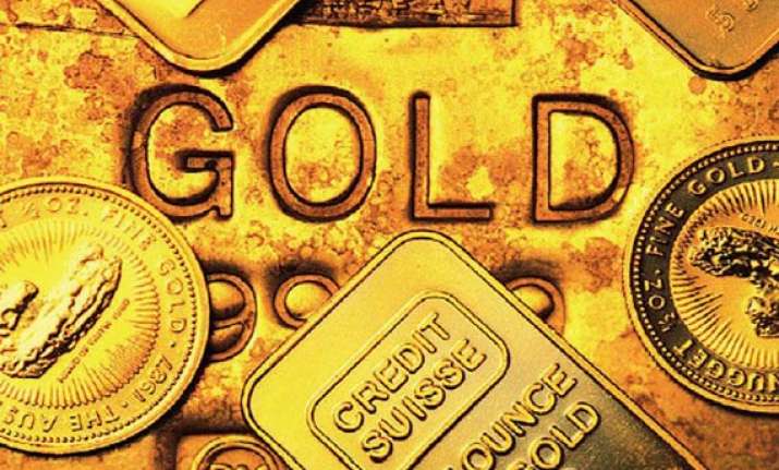 gold surges to 5 week high on brisk buying tight supply