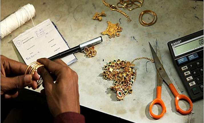 gold jewellery can t get loans beyond 60 per cent of value