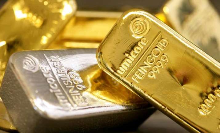 govt reduces tariff value on gold silver