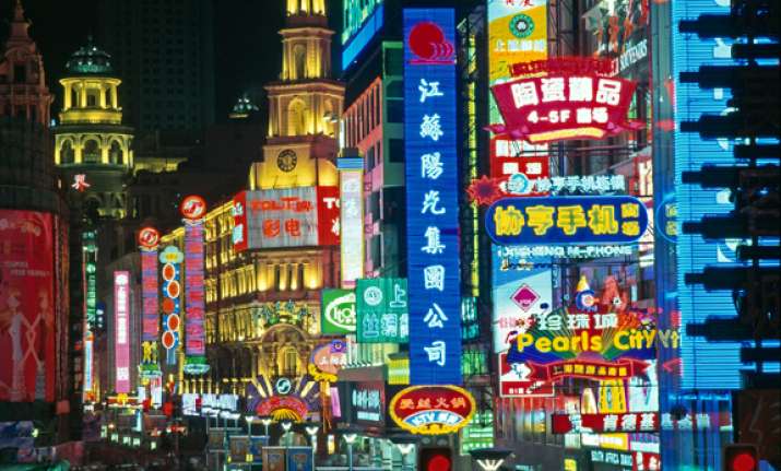 gujarat hosts road show in shanghai to woo chinese fdi