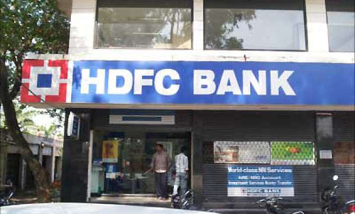 hdfc bank launches mobile banking in hindi