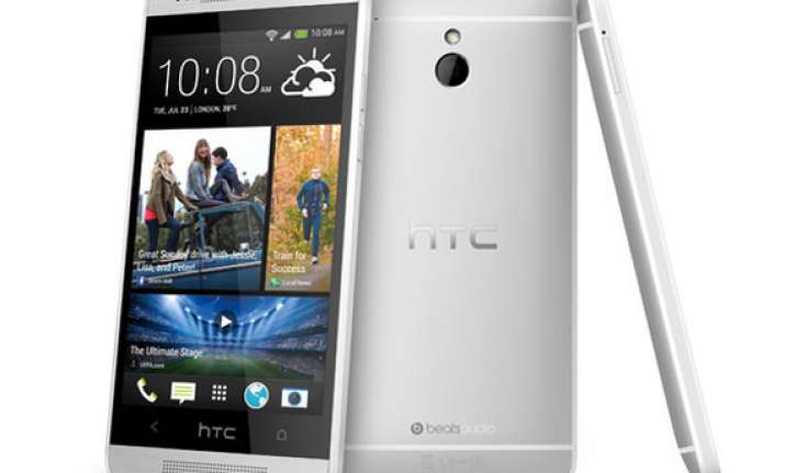htc one wins best smartphone award at mobile world congress