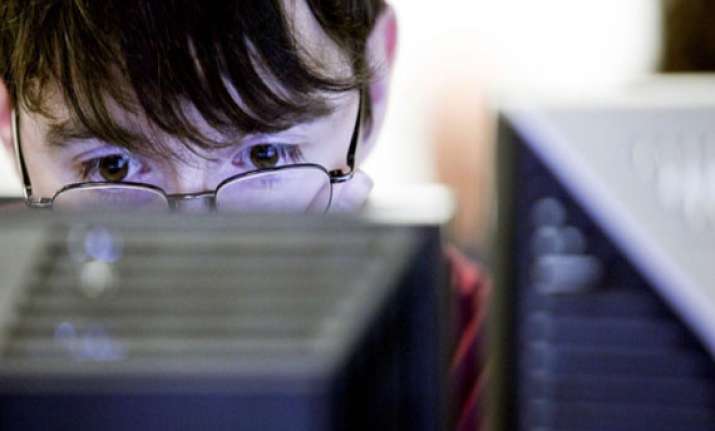 heartbleed spooks 39 percent of web surfers survey