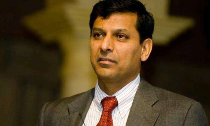 i decide monetary policy govt can fire me if it wanted rajan
