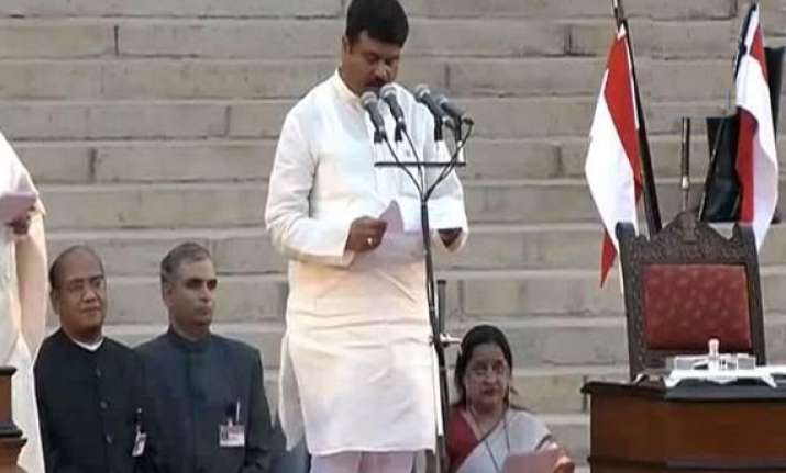 india can be economic power says new oil minister
