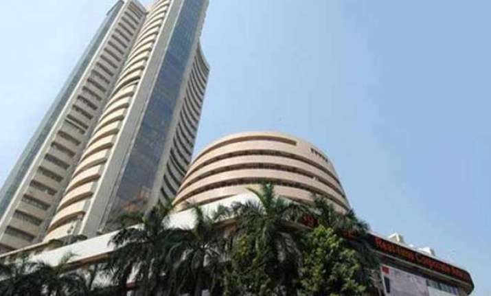 sensex surges 218 pts in early trade on positive global cues