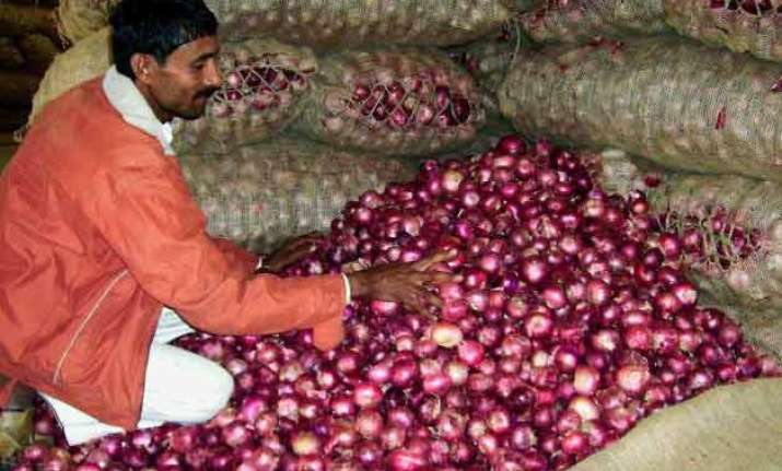 onion prices go through the roof retail at rs 80/kg in delhi