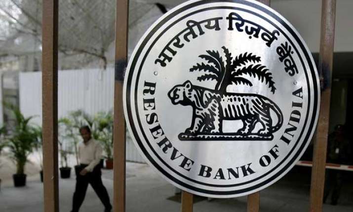 rbi eases norms for home loans for up to rs 10 lakh