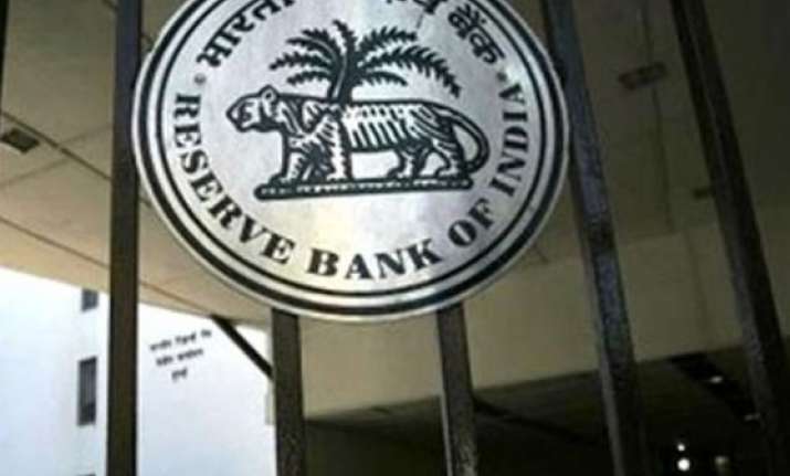 rbi says onus of forming jlf on lead bank warns of penalty
