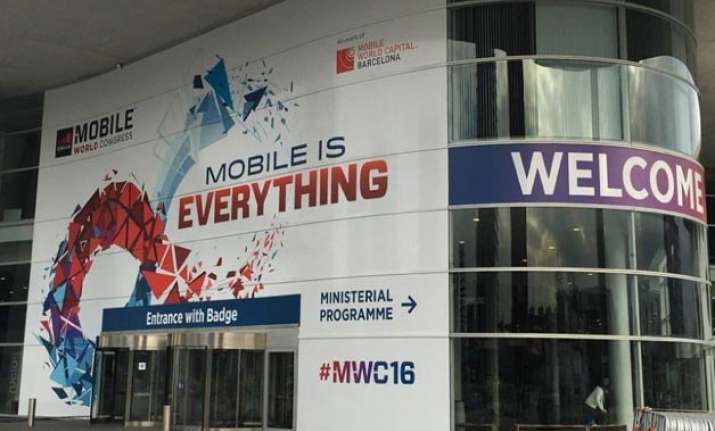 mwc 2016 roundup samsung lg lenovo others show off their