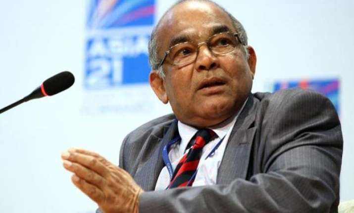 finance commission suggests higher share to states in
