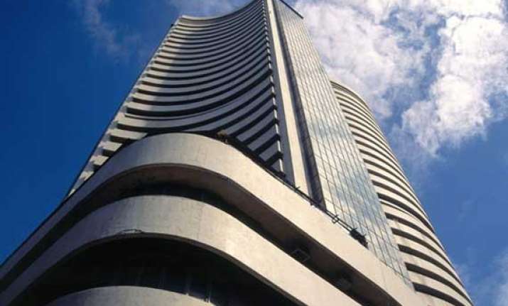 titan stock falls 7 after q2 earnings