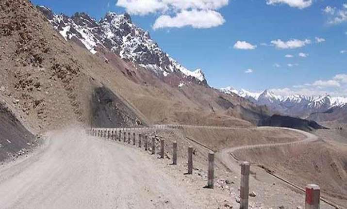 budget focuses on road network on borders with china