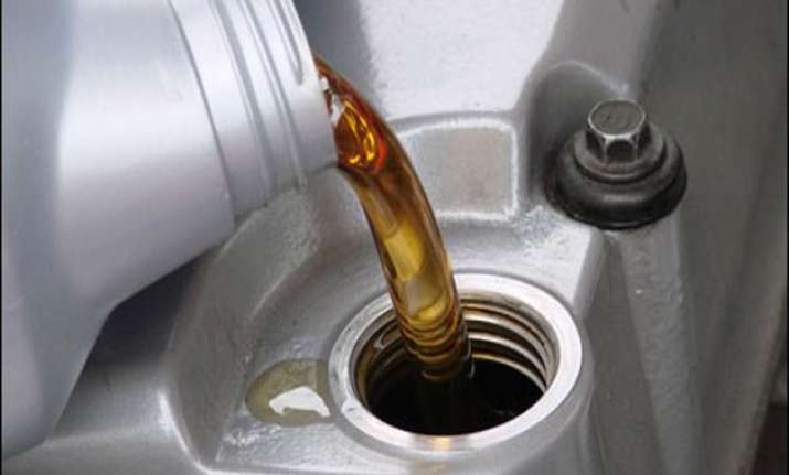 oil prices extend gains in asia