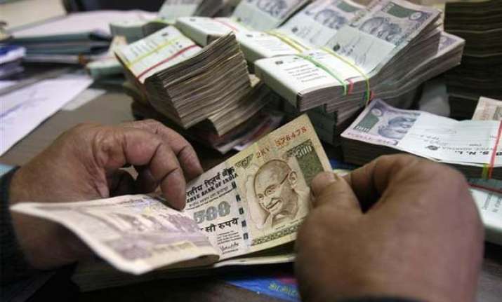 i t dept collects rs 6.96 lakh crore revenue during 2014 15