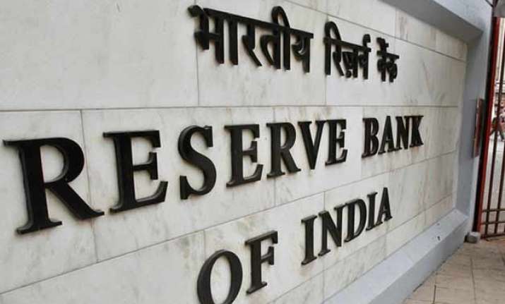 rbi net seller of dollars in august sells 1.559 bn