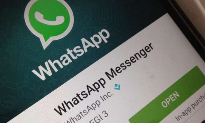 whatsapp down on new year s eve messages delayed