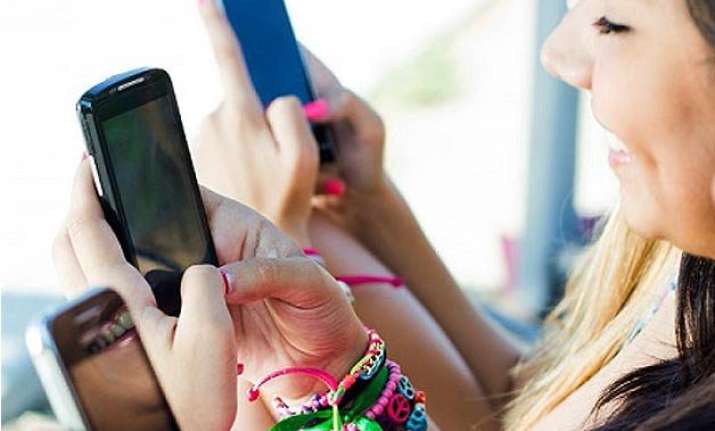 now get mobile data deactivated by a call or sms to 1925